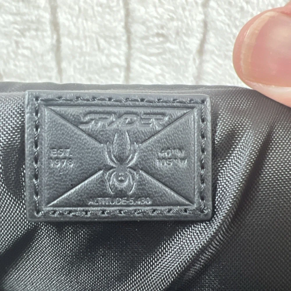 NEW GENUINE SPYDER‎ BLACK NYLON MESSENGER BAG SUPER NICE NWT